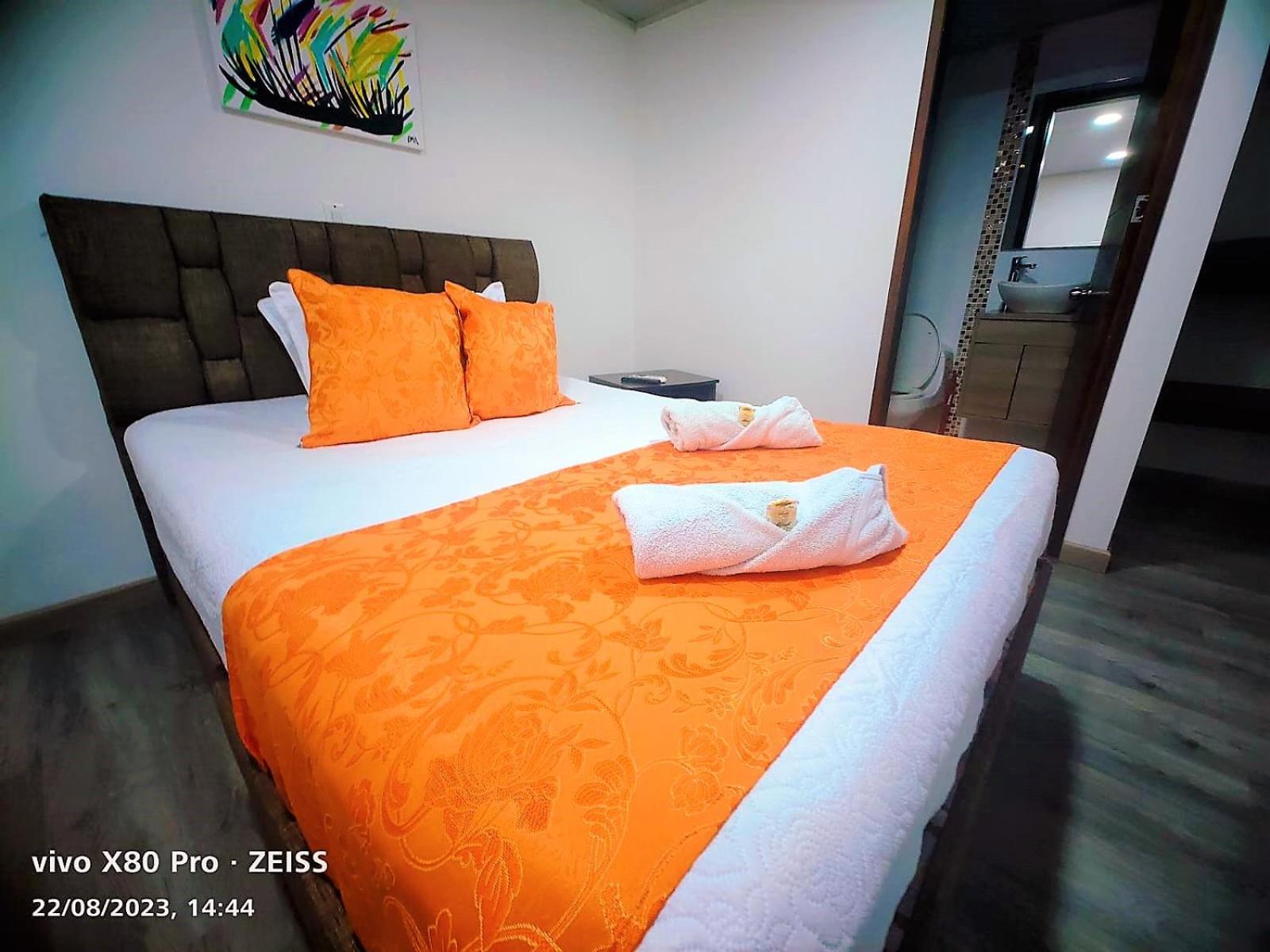 Hotel Kristal Ferial ボゴタ エクステリア 写真