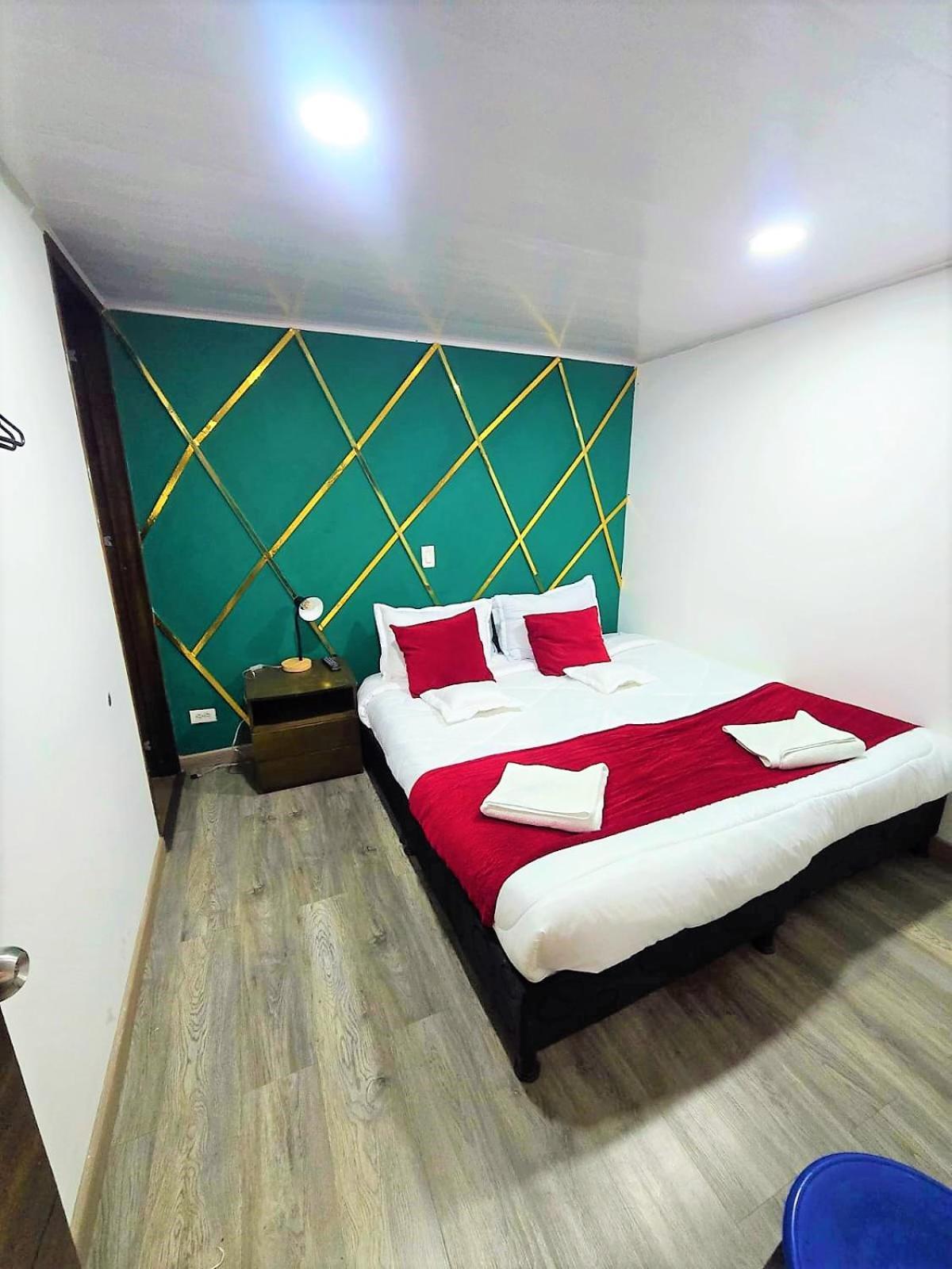 Hotel Kristal Ferial ボゴタ エクステリア 写真